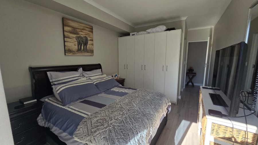 3 Bedroom Property for Sale in Zonnendal Western Cape